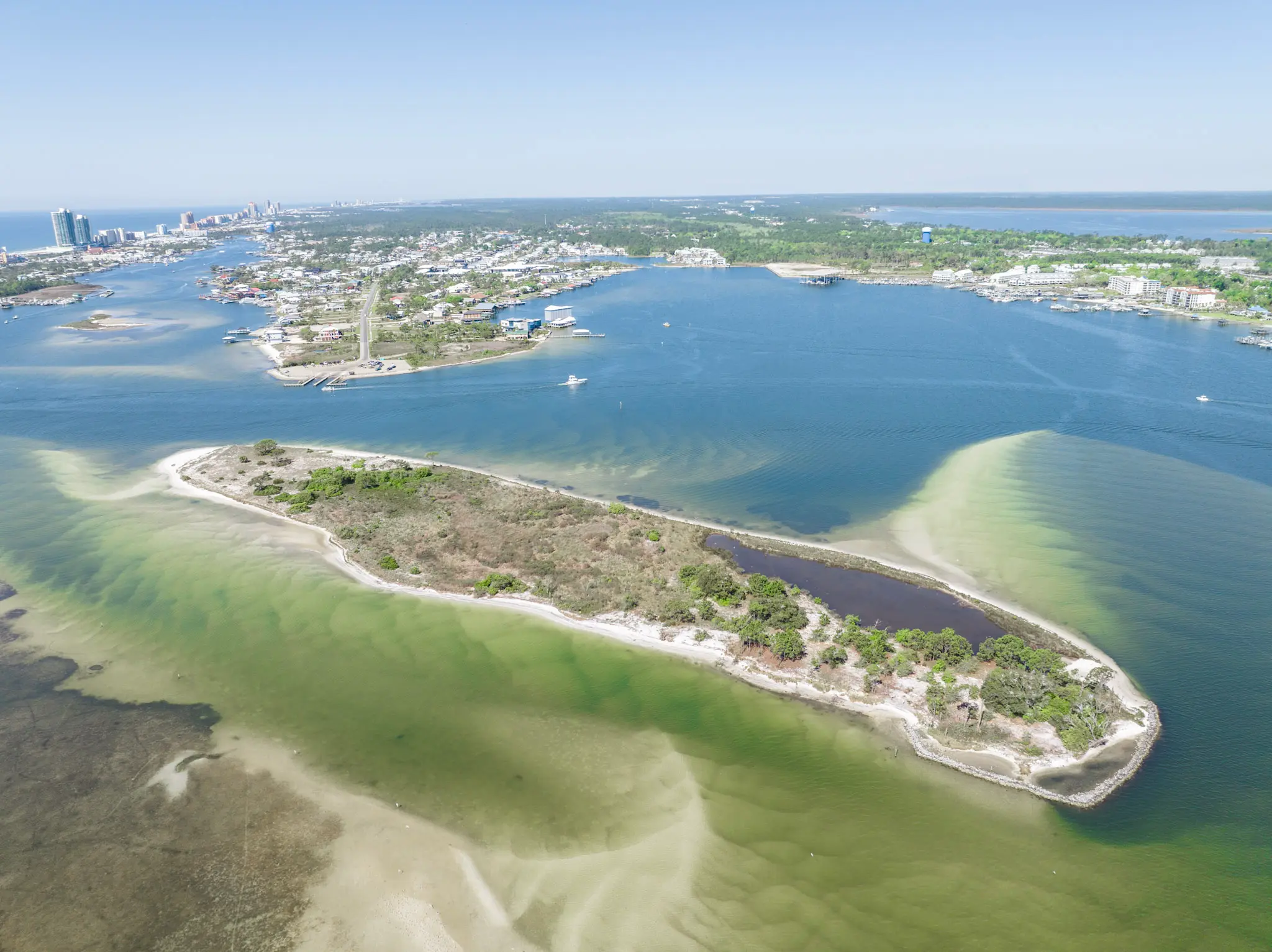 Robinson Island / clear water